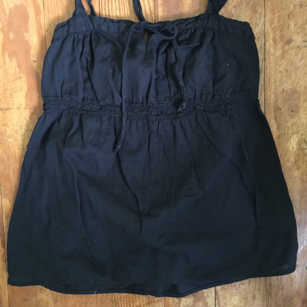 Small Volcom Top